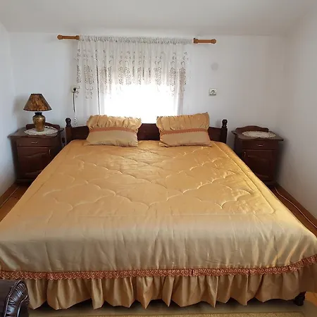 Ati Guest house Sarnitsa